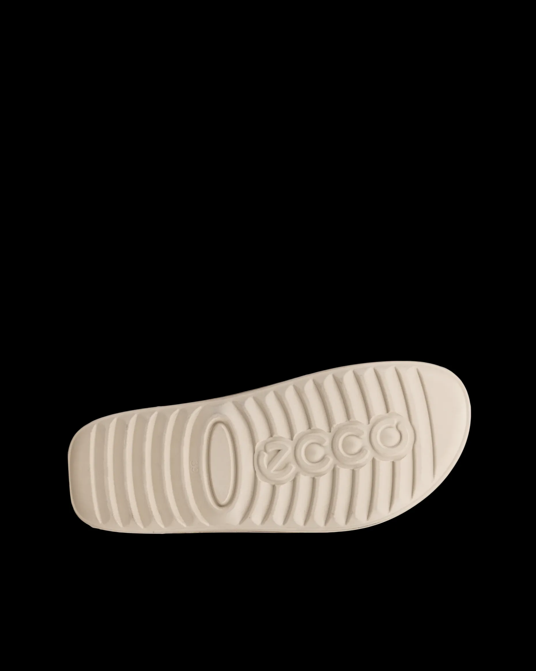 ecco_cozmo_w_3-1.webp ECCO COZMO W