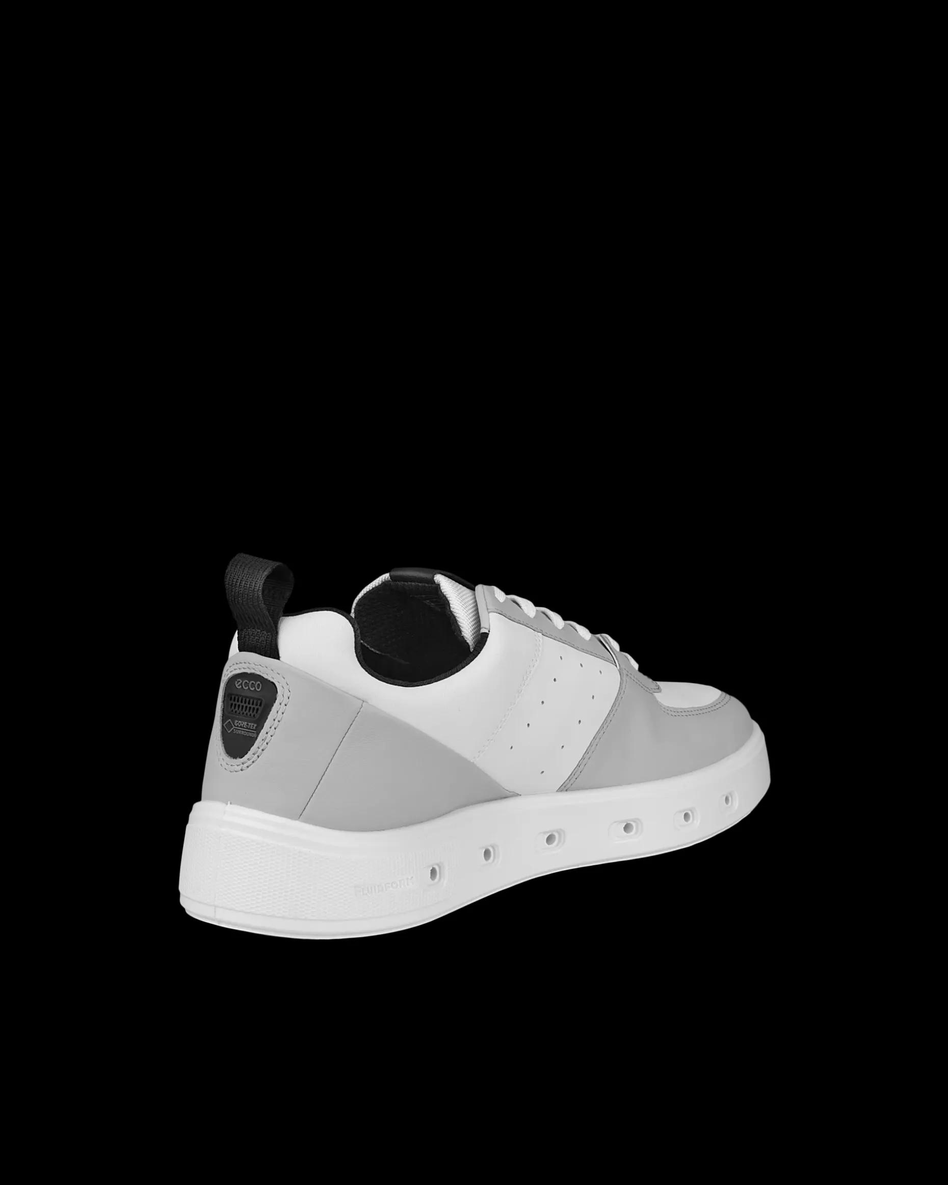 ecco_street__m_2-4.webp ECCO STREET 720 M