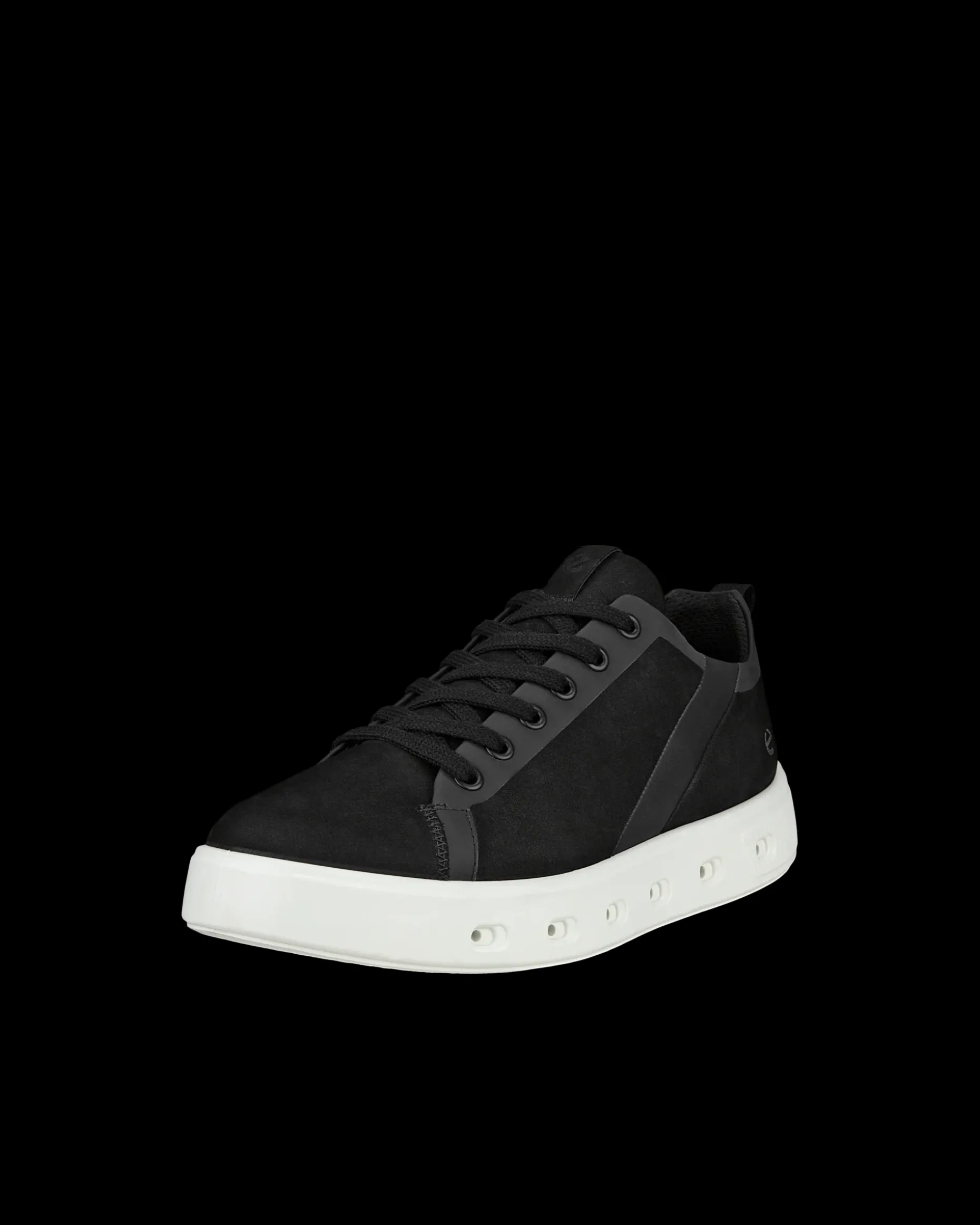 ecco_street__w_1-3.webp ECCO STREET 720 W