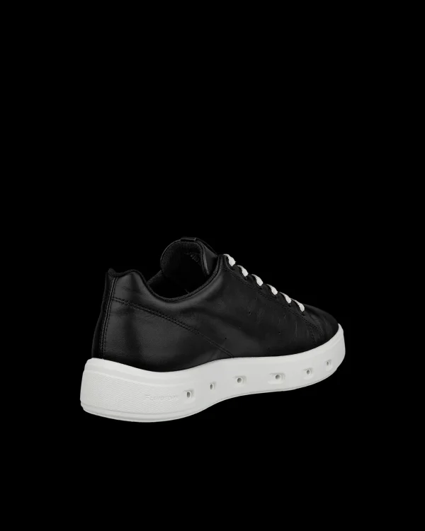 ECCO STREET 720 W