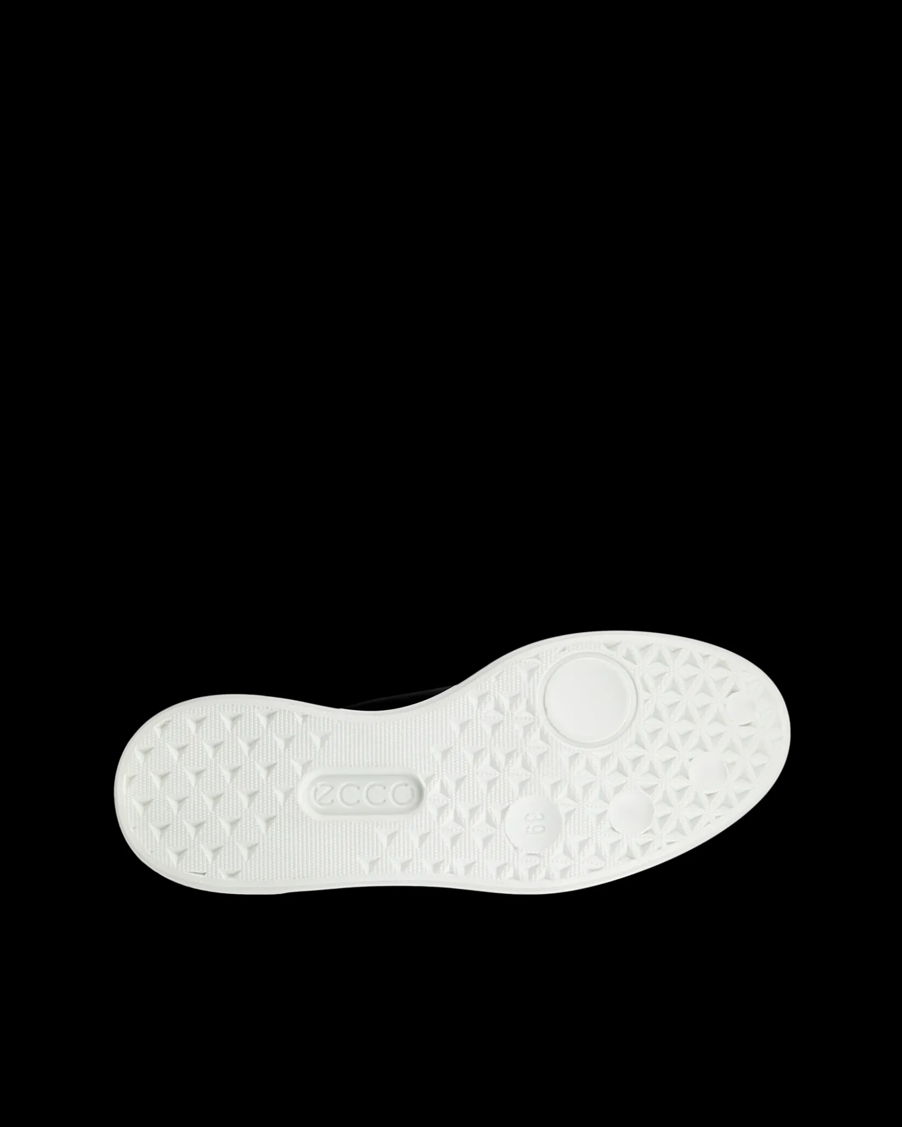 ecco_street__w_3-4.webp ECCO STREET 720 W